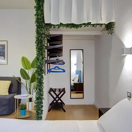 Good Vibes Boutique Loft